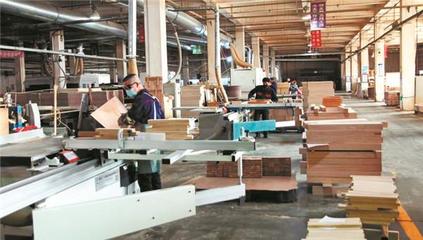 冰城家具企業出口訂單排到明年